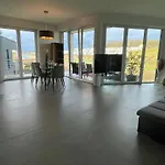 Luxus Neubauwohnung Mit Blick Auf Den Phoenix-See